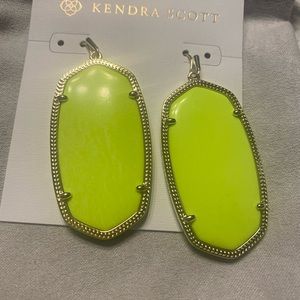 Kendra Scott Danielle Neon yellow